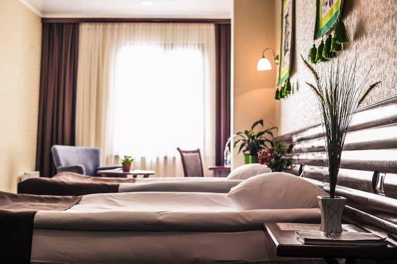 Green City Hotel Μπισκέκ Εξωτερικό φωτογραφία