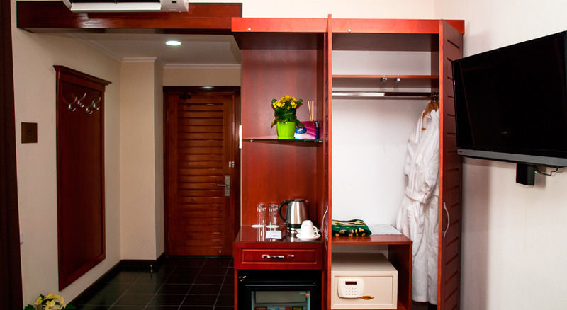 Green City Hotel Μπισκέκ Εξωτερικό φωτογραφία