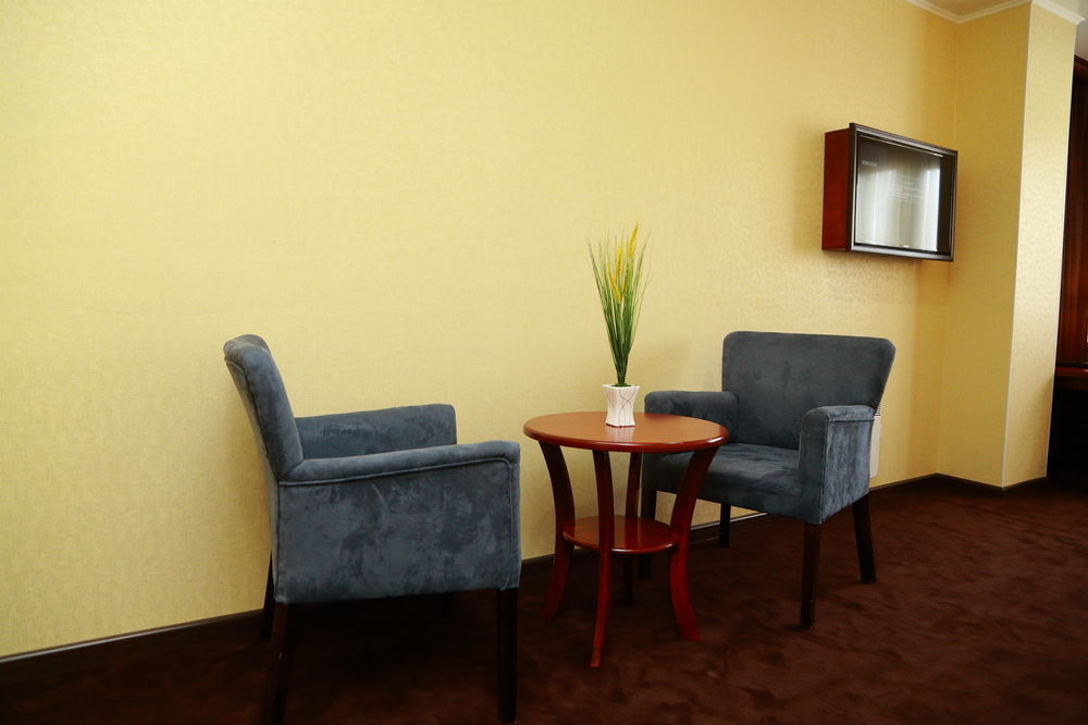 Green City Hotel Μπισκέκ Εξωτερικό φωτογραφία
