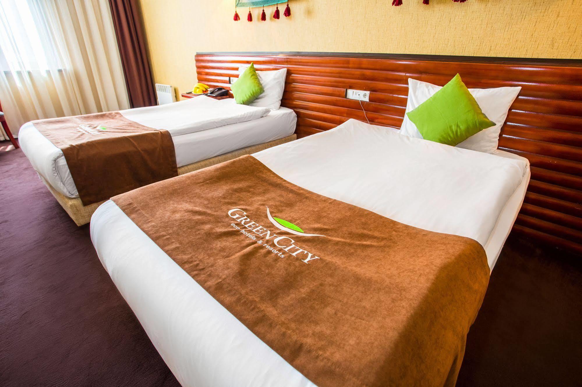 Green City Hotel Μπισκέκ Εξωτερικό φωτογραφία