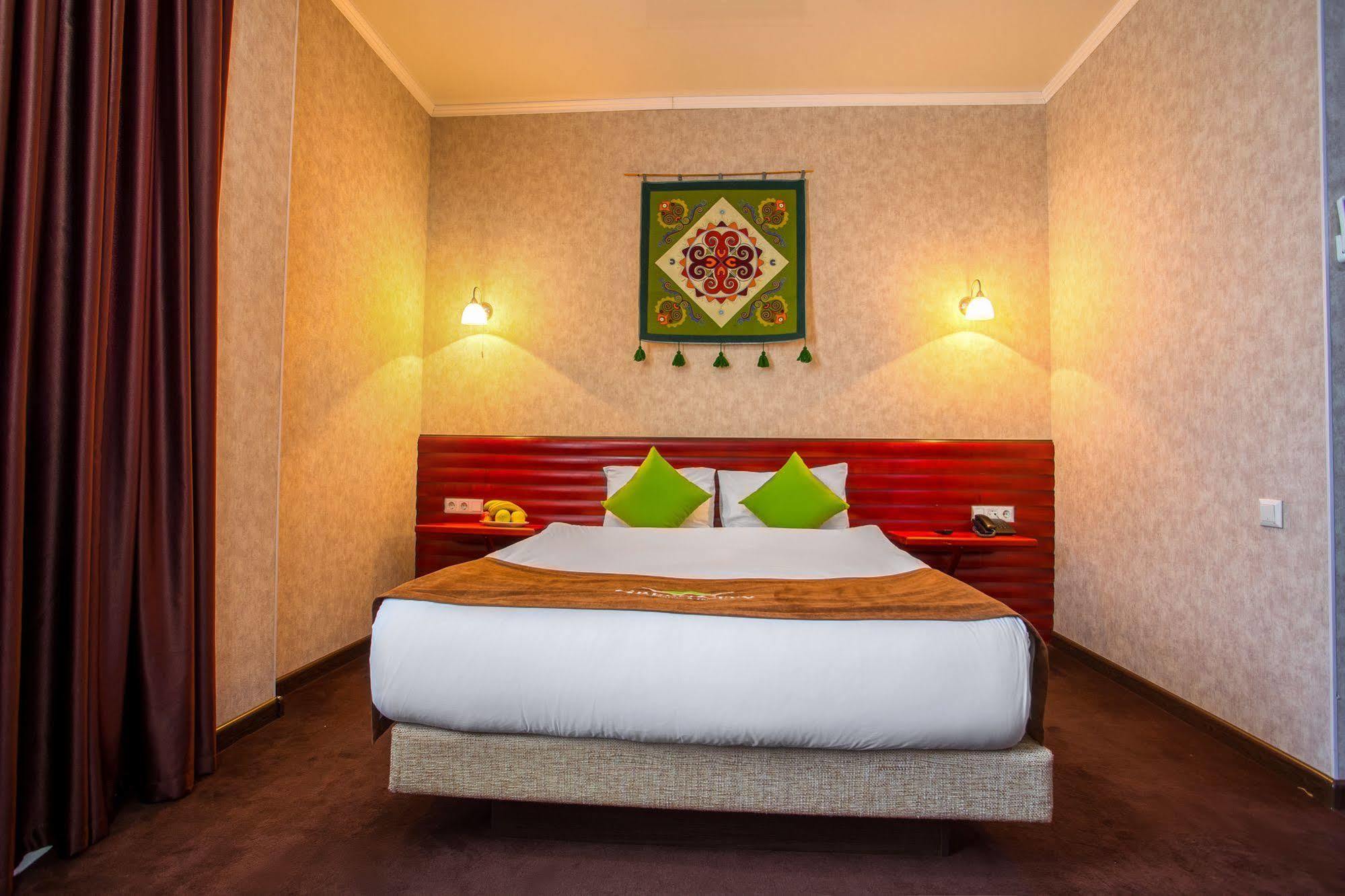 Green City Hotel Μπισκέκ Εξωτερικό φωτογραφία